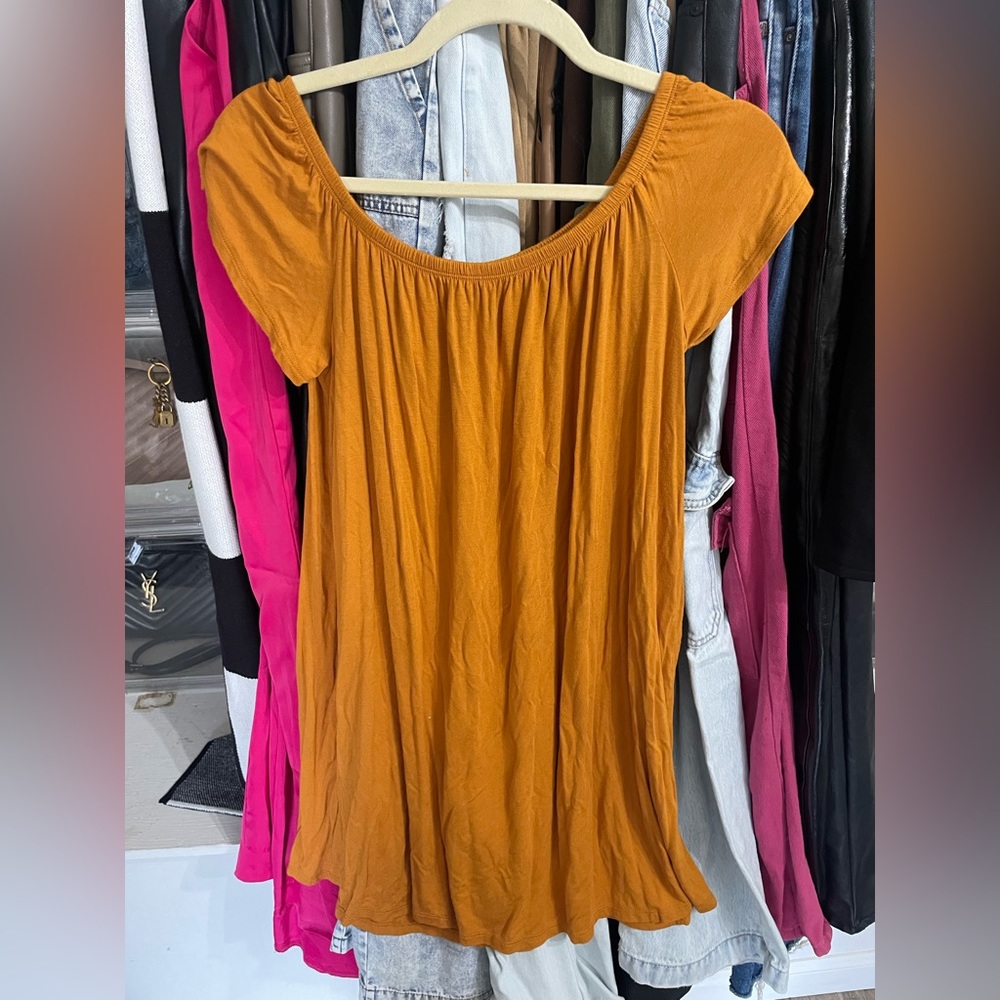 Forever 21 burnt orange off the shoulder dress size small